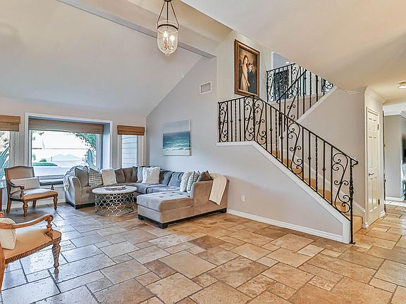 4th image of 531 N Park Springs Ct