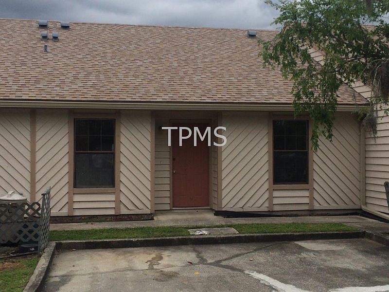 1st image of 1832 Park Manor Dr