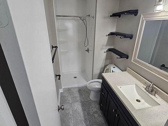 Newly Renovated, 3rd Floor