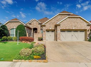 9004 Landmark Ln, Denton, TX 76207