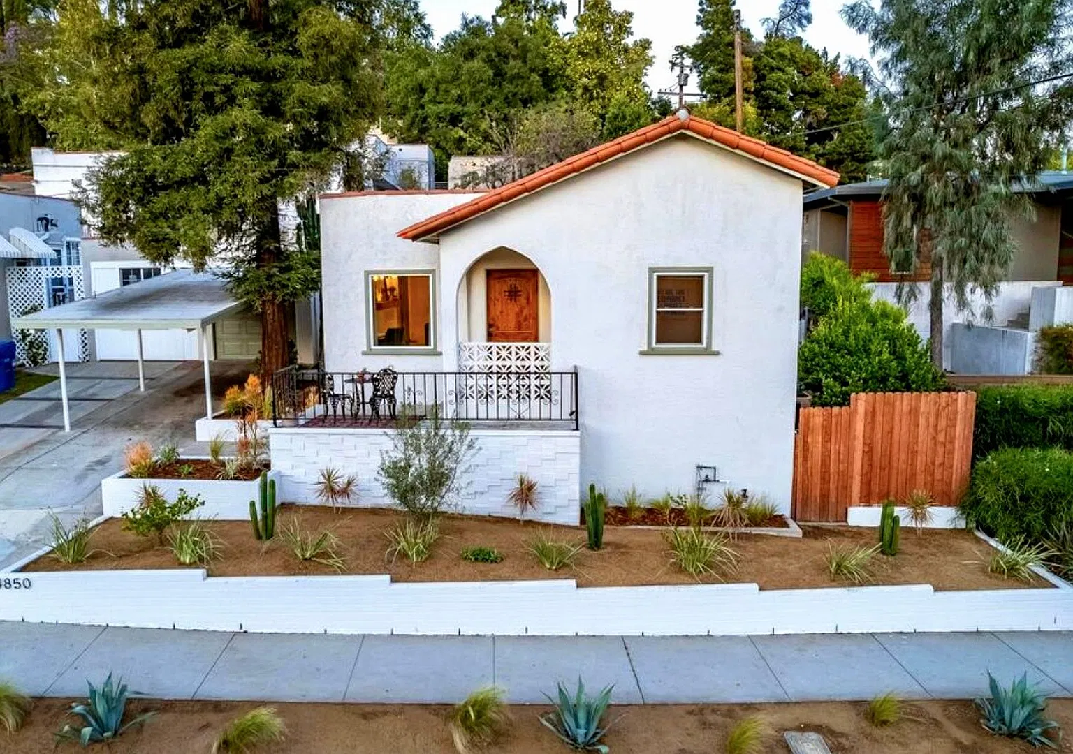 Charming 1925 Spanish Home in the Heart of Eagle Rock | 2 Bed / 1 Bath — Photo 1