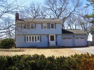 14 Radcliffe Dr, Hudson, NH 03051