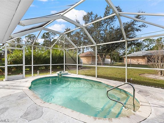 3rd image of 3799 N Biscayne Dr