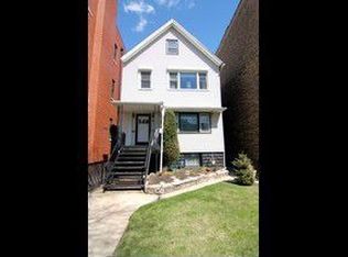 722 W Schubert Ave, Chicago, IL 60614