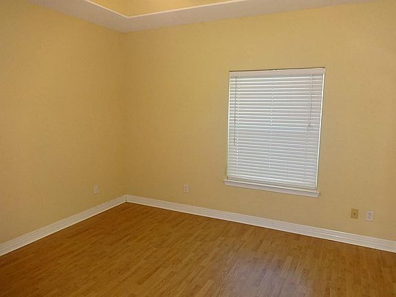 5th image of 9690 Hindo Dr