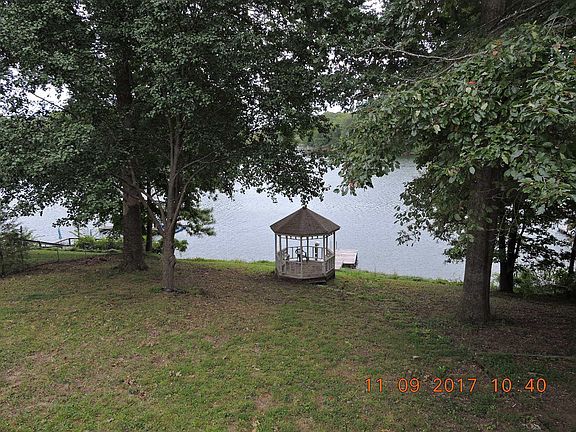 4th image of 425 Tenn Dr