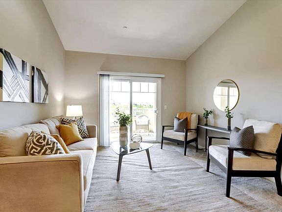 4th image of 3128 Loma Verde Dr APT 419