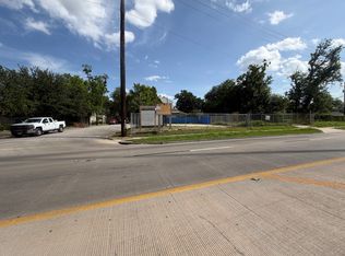 230 N Loop Fwy E, Houston, TX 77008