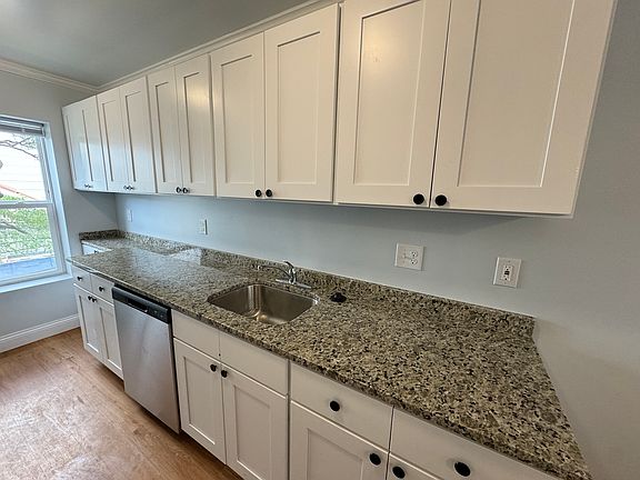 4th image of 1316 Geddes Ave APT 14