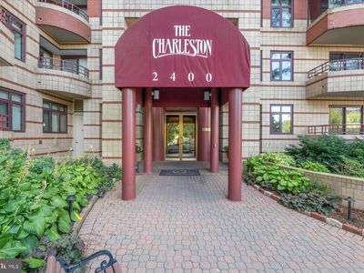 2400 Clarendon Blvd APT 606, Arlington, VA, 22201