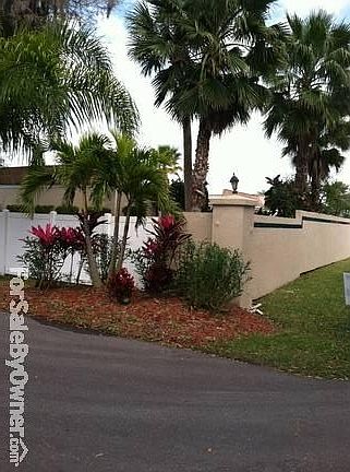 Front /Side of Complex