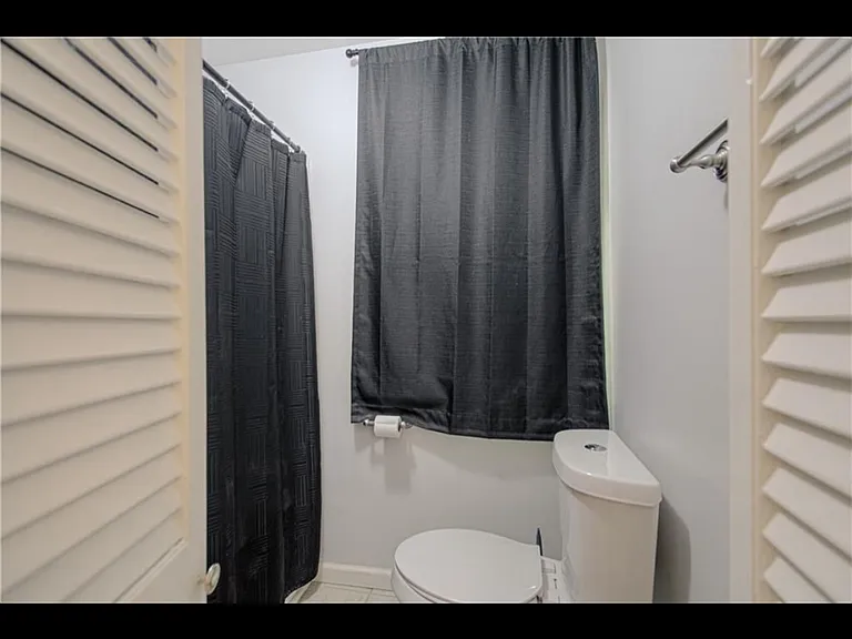 9617 Eby St — Photo 10
