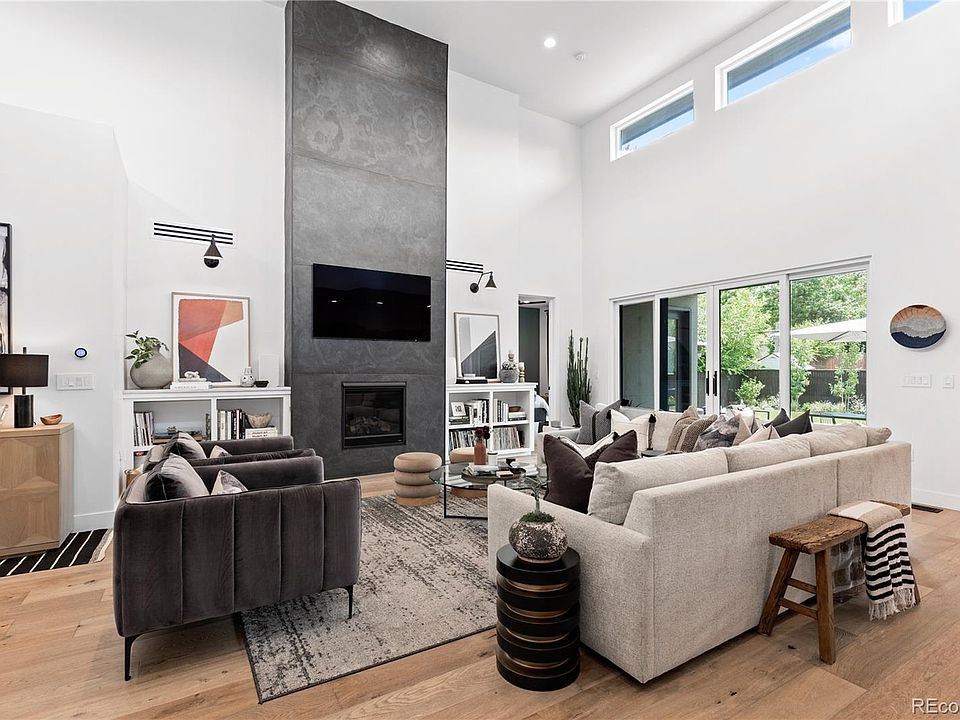 1st image of 4684 E Dartmouth Avenue