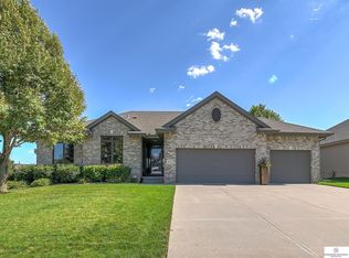 7403 S 170th St, Omaha, NE 68136