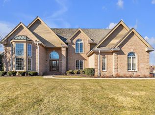 10727 N Gazebo Hill Pkwy W, Mequon, WI 53092
