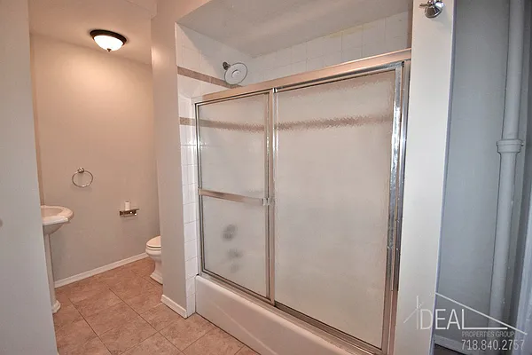 Rented by Ideal Properties Group | media 16