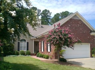 204 Cobblestone Ct, Rocky Mount, NC 27804