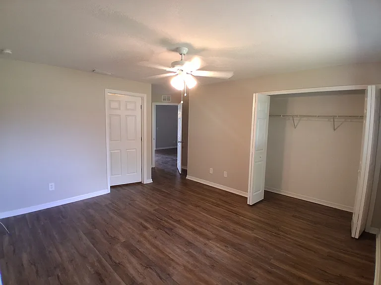 813 Alabama Rd S — Photo 9