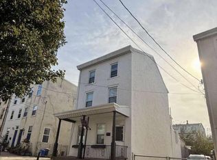 193 Dupont St, Philadelphia, PA 19127