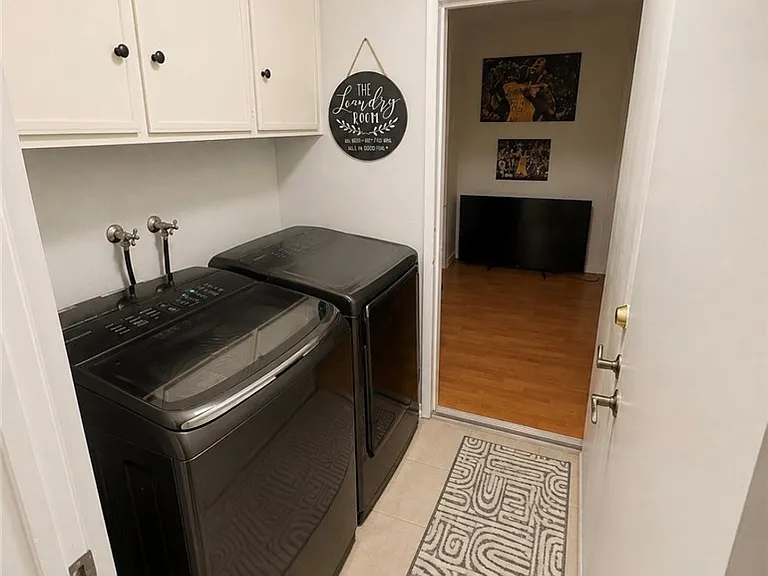1315 E Avenue J5 — Photo 17