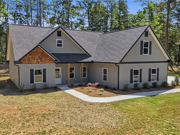180 Edwards Rd, Clarkesville, GA 30523