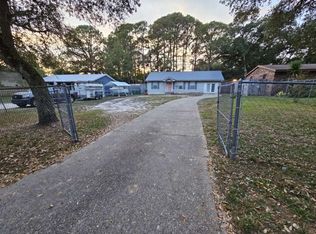 702 Lloyd St, Fort Walton Beach, FL 32547