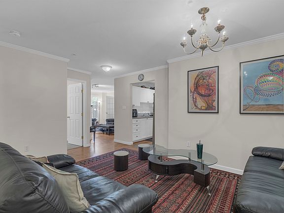 4th image of 13226 104th Ave #103
