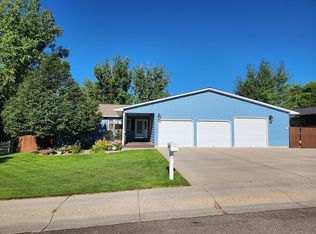 684 Williams St, Douglas, WY 82633