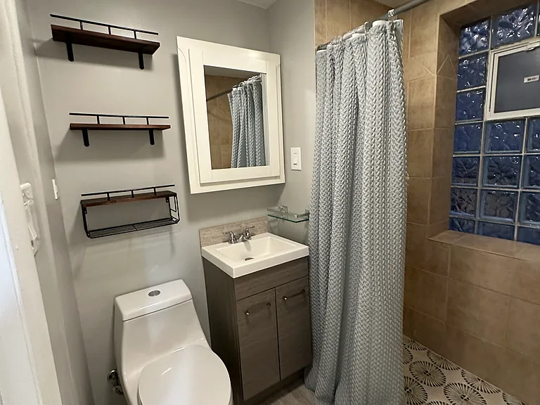 4621 S Archer Ave #1 — Photo 9