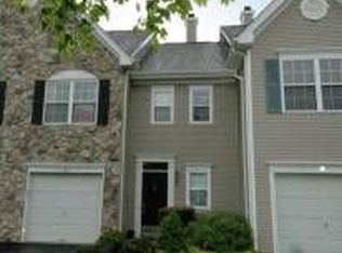 8 Dorchester Dr, Basking Ridge, NJ 07920