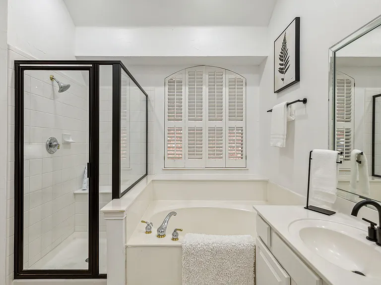 3524 Christopher Ln — Photo 24