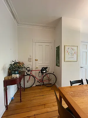 Rented by Compass | media 18