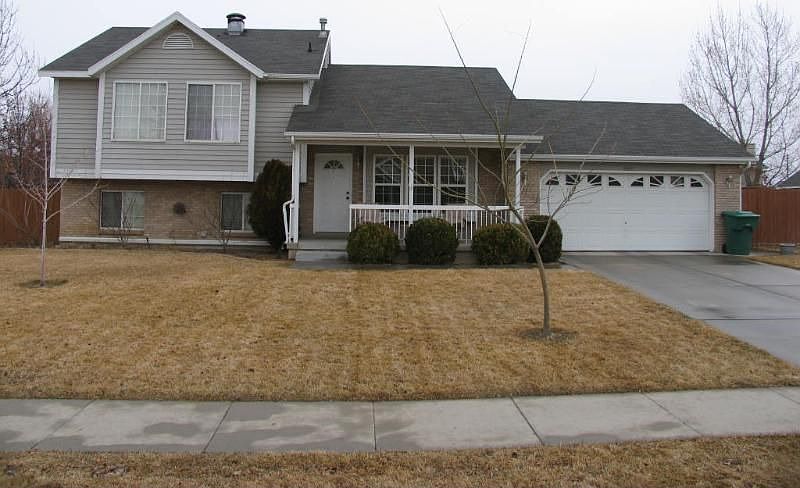 1st image of 8353 McGregor Ln