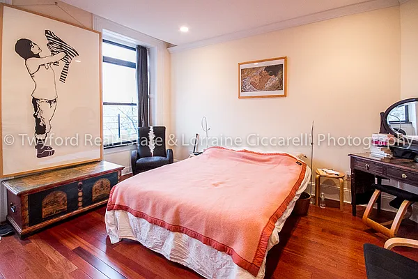 Rented by Twyford Real Estate | media 29