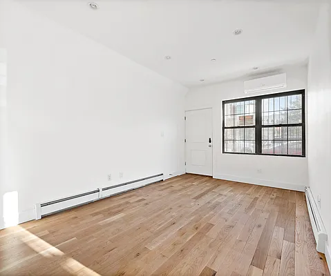 Rented by Living New York | media 4