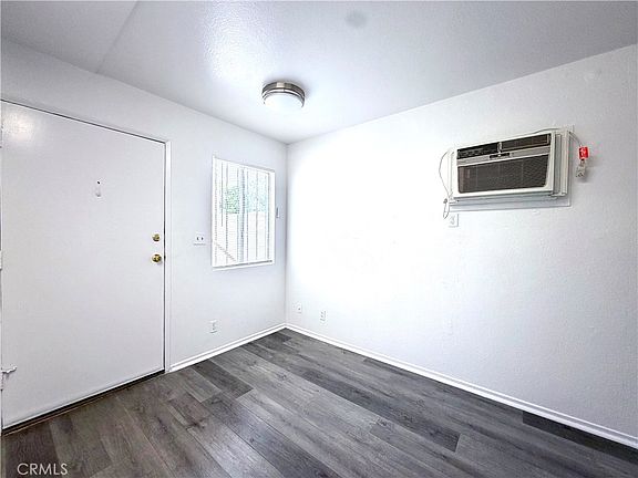 2nd image of 4056 Bemis St #1