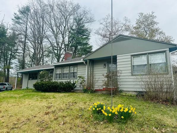 63 Robbins Road, Thompson, CT 06277