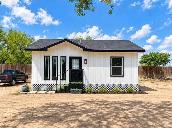 1200 S 2nd St, Alamo, TX 78516