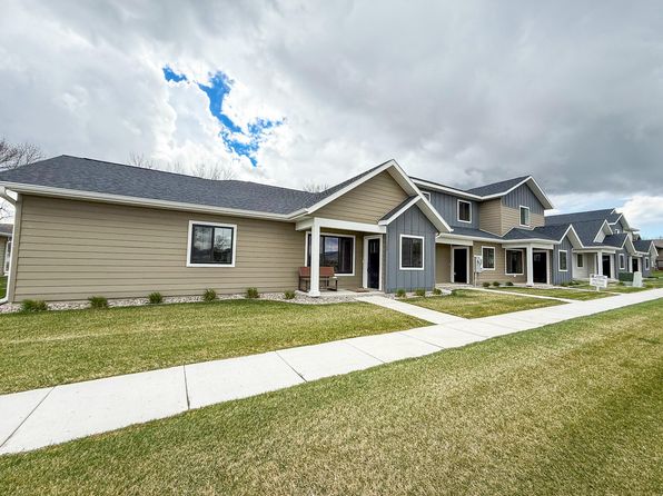 526 15th St S, Brookings, SD 57006