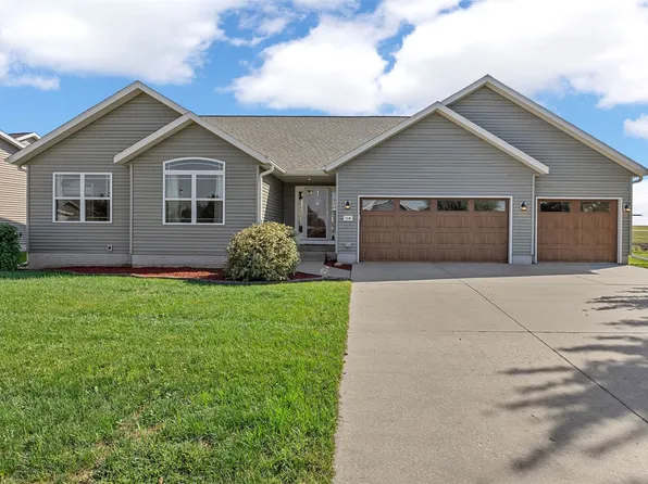 7219 Rock Wood Dr SW, Cedar Rapids, IA 52404