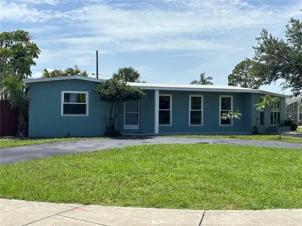 2513 Ambrose Ln, Pt Charlotte, FL 33952