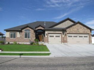 3932 Silverado Dr, Idaho Falls, ID 83404