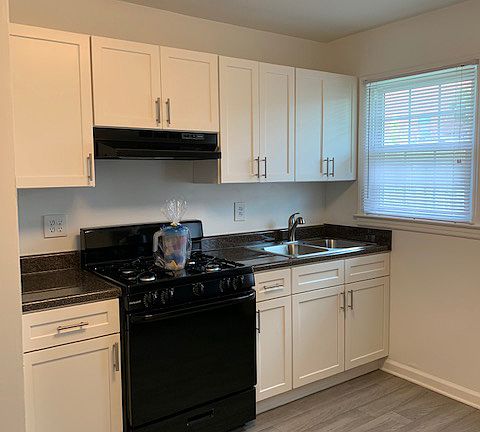 5th image of 2452 Chamblee Tucker Rd #5e1b10ba4
