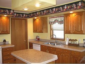 3rd image of 1808 Thurke Ave