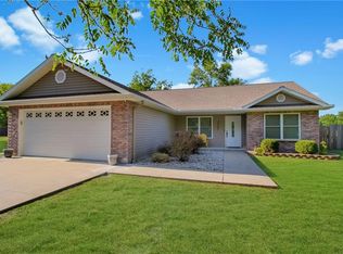 1307 Partridge Ave, Parsons, KS 67357