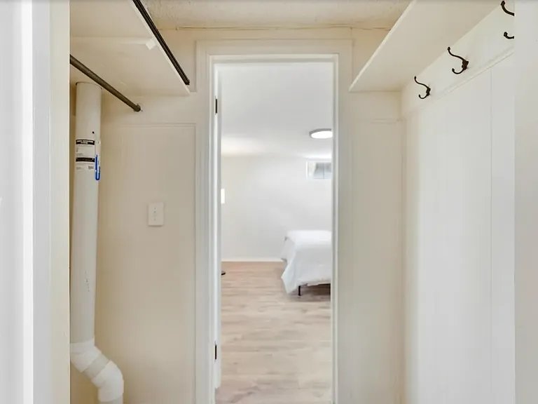 3835 Pierce St — Photo 31