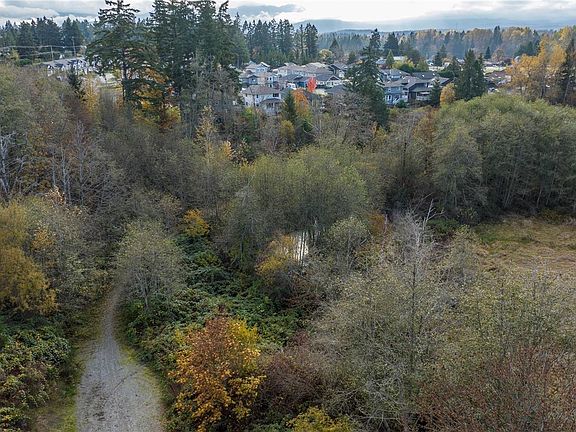 5th image of 1825 Nairne Rd