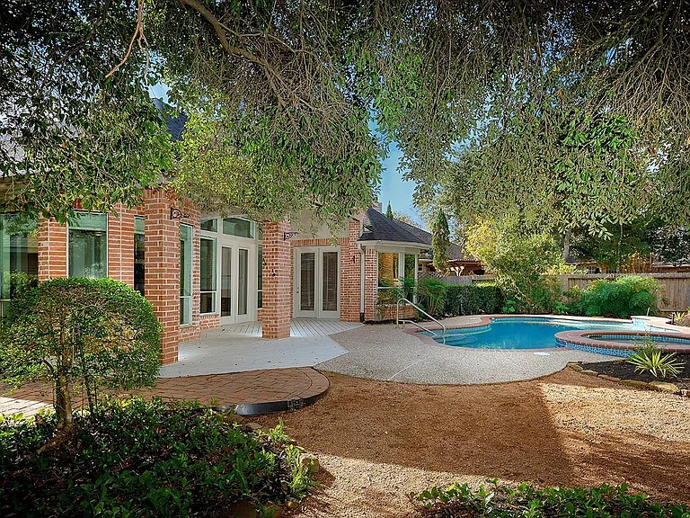 38 Eagle Mead Pl — Photo 30