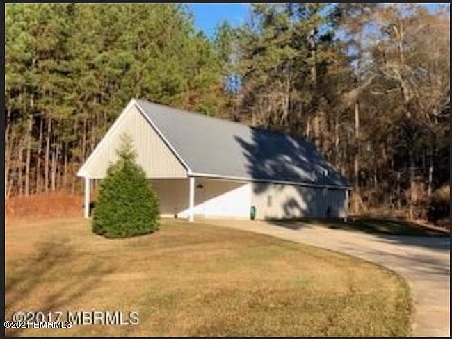 2nd image of 105 Seales Cove