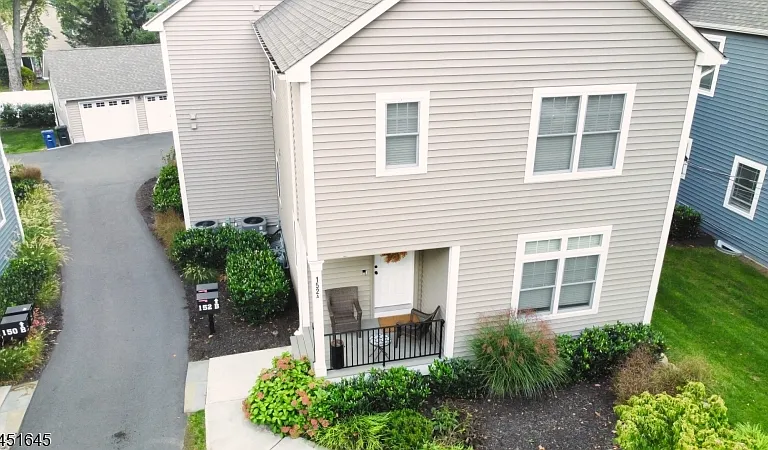 156 Broad St #A — Photo 28